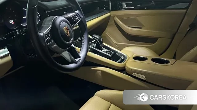 Porsche Panamera (971) 2018 Синий из Кореи, фото 3