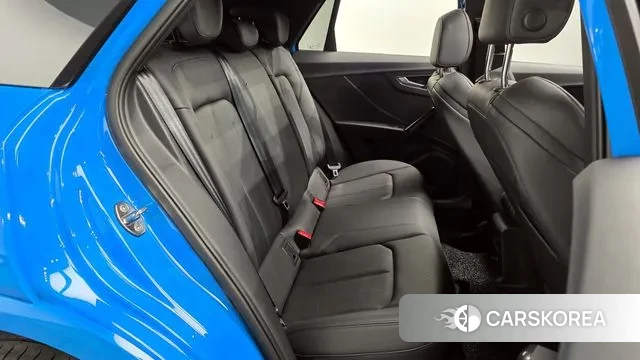 Audi Q2 2023 Синий из Кореи, фото 3