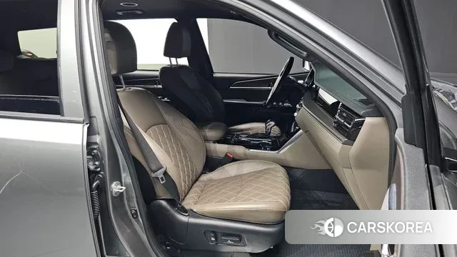 Kia Mohave Master 2022 Серебристо-серый из Кореи, фото 3