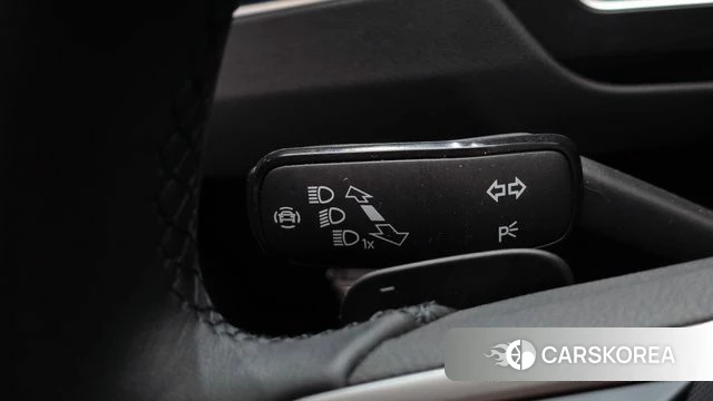 Volkswagen Tiguan second Generation 2021 Черный из Кореи, фото 3