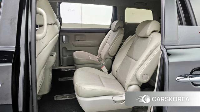 Kia The New Carnival 2018 Черный из Кореи, фото 3