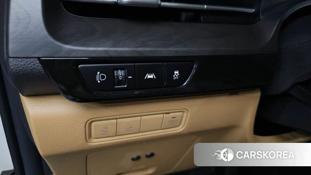 Kia Carnival 4th generation 2021 Белый из Кореи, фото 3