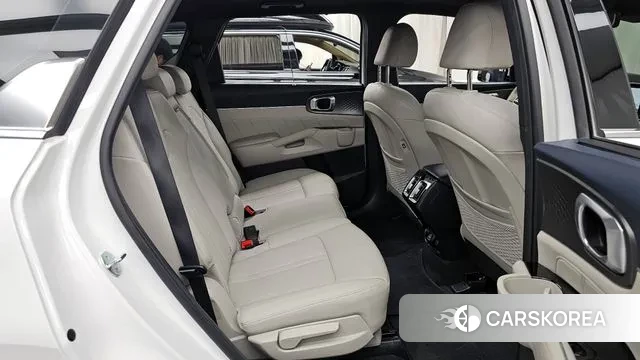 Kia Sorento 4th Generation 2023 Белый из Кореи, фото 3