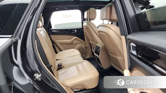 Porsche Cayenne (PO536) 2020 Черный из Кореи, фото 3