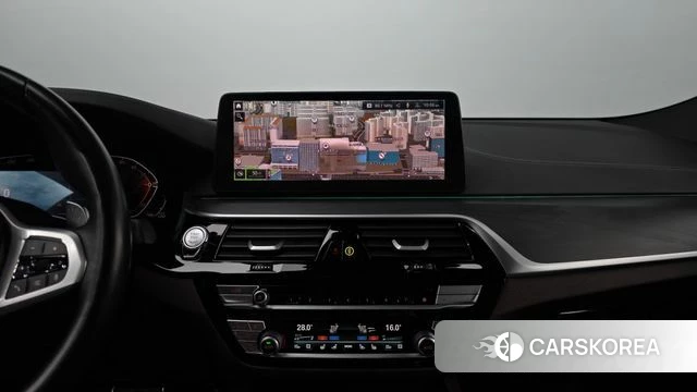BMW 6 Series GT (G32) 2022 Белый из Кореи, фото 3