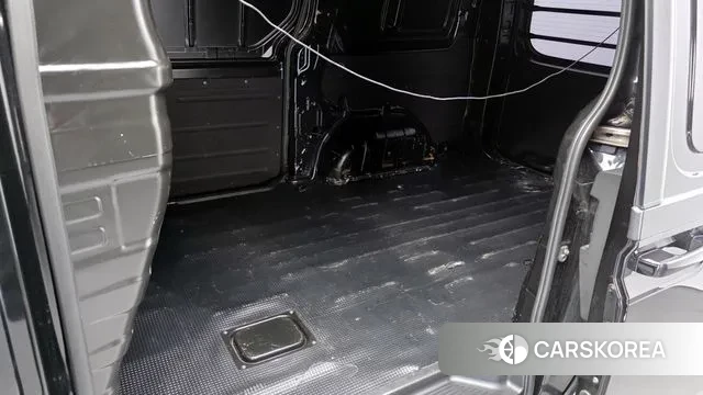 Hyundai Staria 2021 Черный из Кореи, фото 3