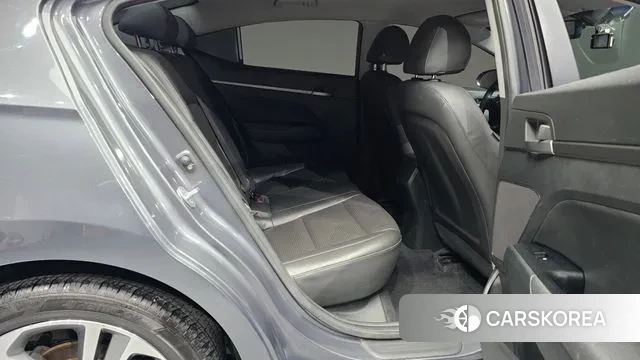 Hyundai Avante AD 2018 Серый из Кореи, фото 3