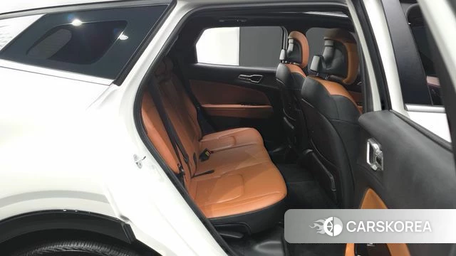 Kia Sportage 5th Generation 2021 Белый из Кореи, фото 3