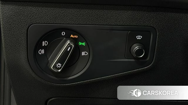 Volkswagen Tiguan second Generation 2020 Черный из Кореи, фото 3