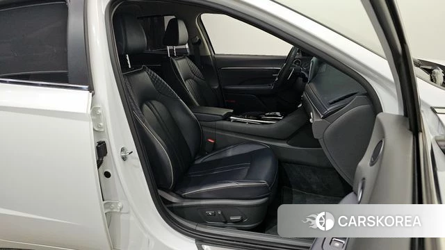 Hyundai Sonata (DN8) 2021 Белый из Кореи, фото 3