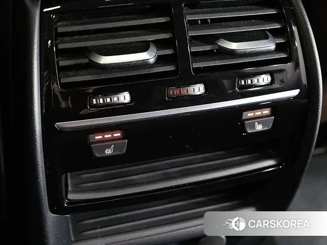 BMW 5 Series (G30) 2018 Серый из Кореи, фото 3