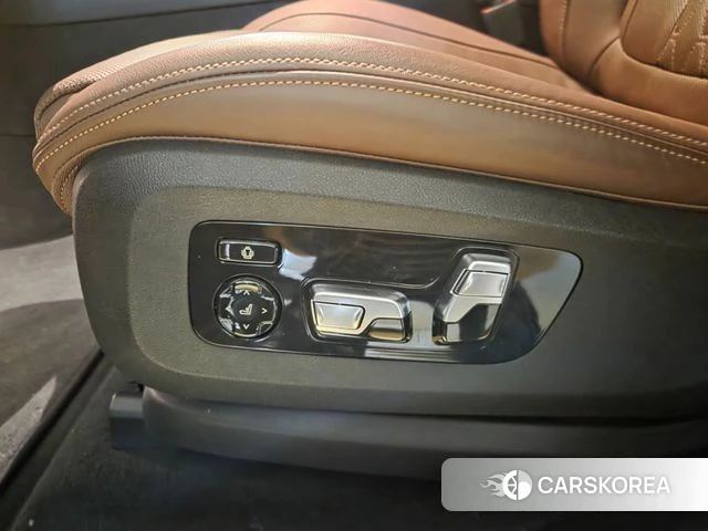 BMW X6 (G06) 2023 Черный из Кореи, фото 3