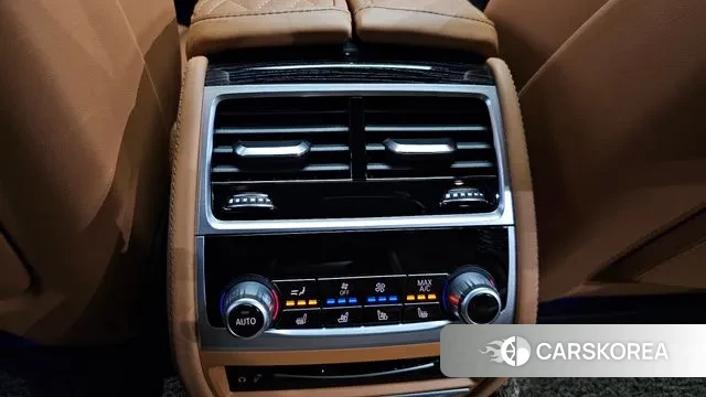 BMW 7 Series (G11) 2022 Черный из Кореи, фото 3