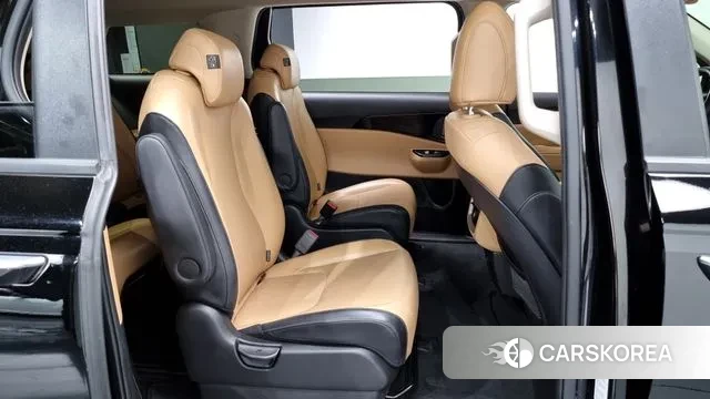 Kia Carnival 4th generation 2022 Черный из Кореи, фото 3