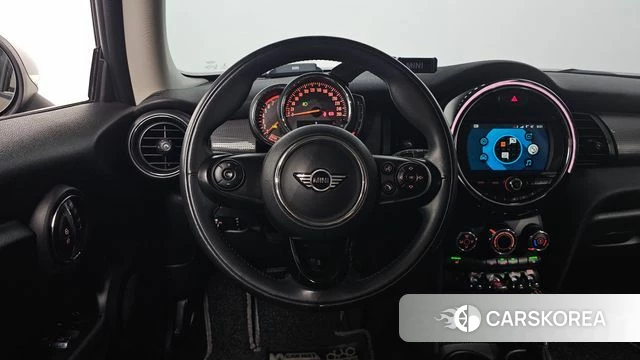 Mini Cooper 2018 Коричневый из Кореи, фото 3