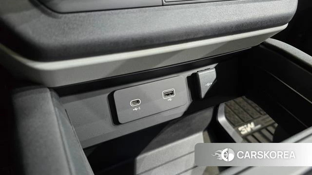 Land Rover Defender (L663) 2022 Черный из Кореи, фото 3