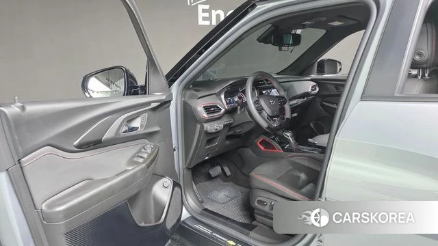 Chevrolet (GM Daewoo) Trailblazer 2023 Серый из Кореи, фото 3