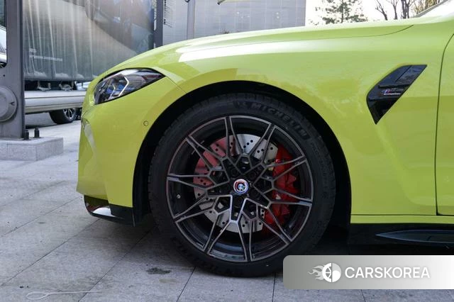 BMW M4 2023 Зеленый из Китая, фото 3