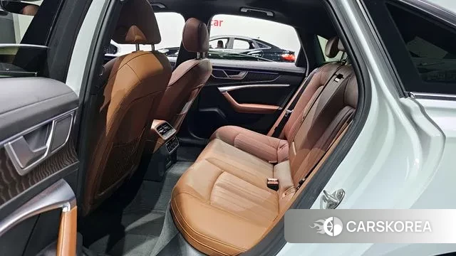 Audi A6 (C8) 2022 Белый из Кореи, фото 3