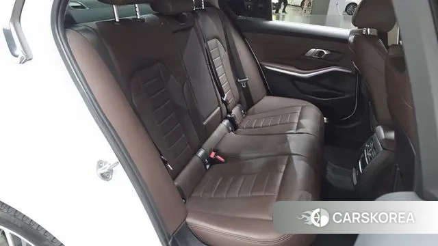 BMW 3 Series (G20) 2022 Белый из Кореи, фото 3