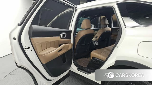 Kia The New Sorento 4th Generation 2024 Белый из Кореи, фото 3