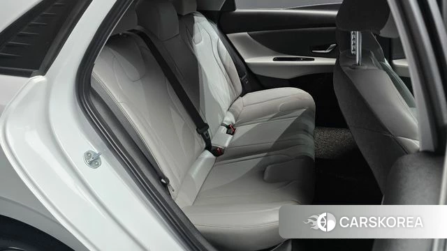 Hyundai Avante (CN7) 2020 Белый из Кореи, фото 3