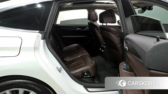 BMW 6 Series GT (G32) 2020 Белый из Кореи, фото 3