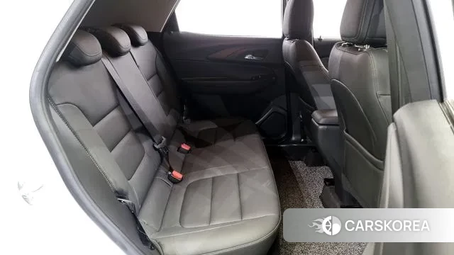 Chevrolet (GM Daewoo) Trailblazer 2022 Белый из Кореи, фото 3