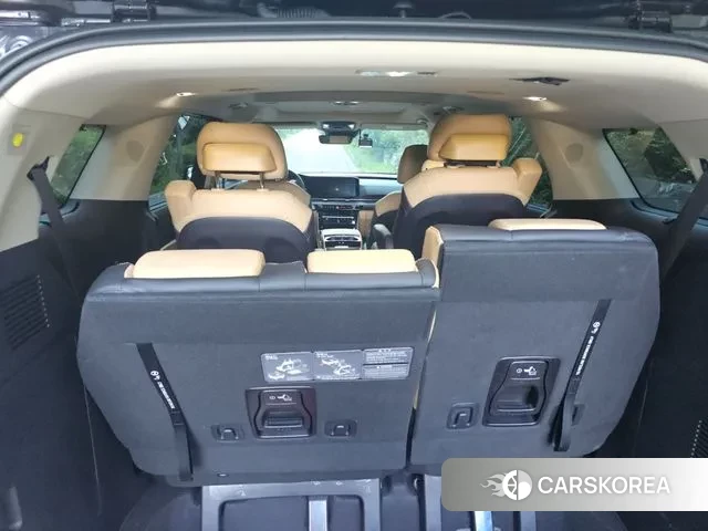 Kia Carnival 4th generation 2023 Серый из Кореи, фото 3