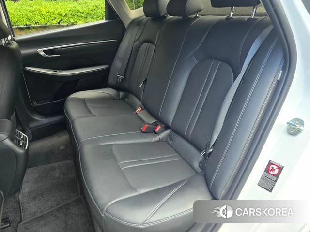 Hyundai Sonata (DN8) 2022 Белый из Кореи, фото 3