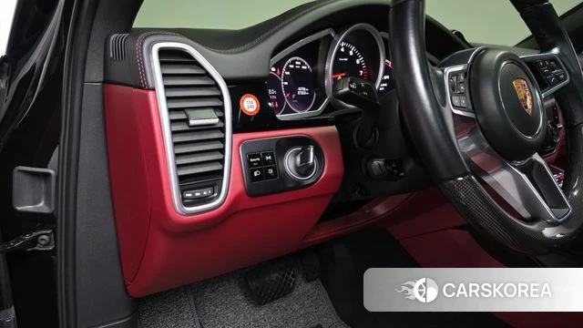 Porsche Cayenne (PO536) 2020 Черный из Кореи, фото 3
