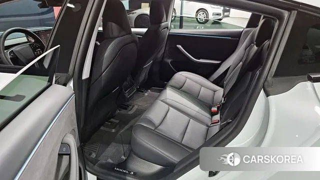 Tesla Model 3 2025 Белый из Кореи, фото 3