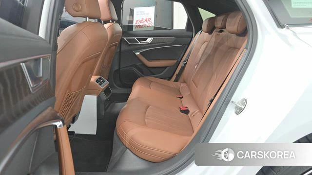 Audi A6 (C8) 2023 Белый из Кореи, фото 3