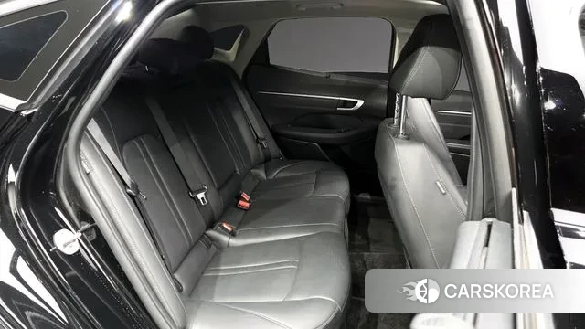 Hyundai Sonata D Edge Hybrid (DN8) 2023 Черный из Кореи, фото 3