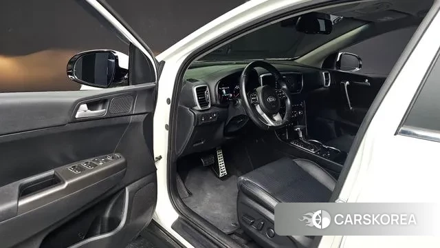 Kia Sportage The Bold 2021 Белый из Кореи, фото 3