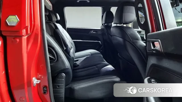Ssangyong The New Rexton Sport 2023 Красный из Кореи, фото 3