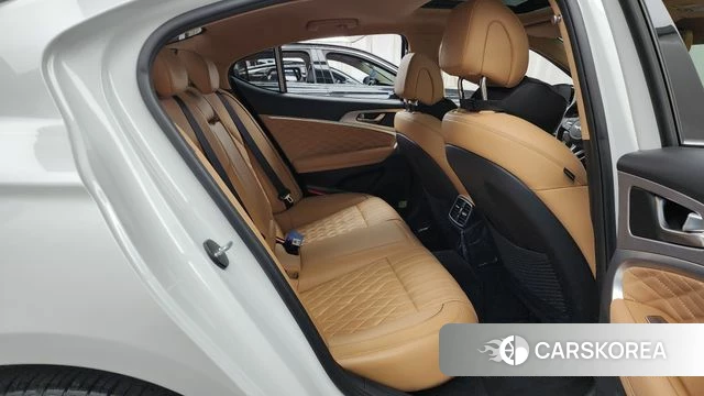 Genesis The New G70 2021 Белый из Кореи, фото 3
