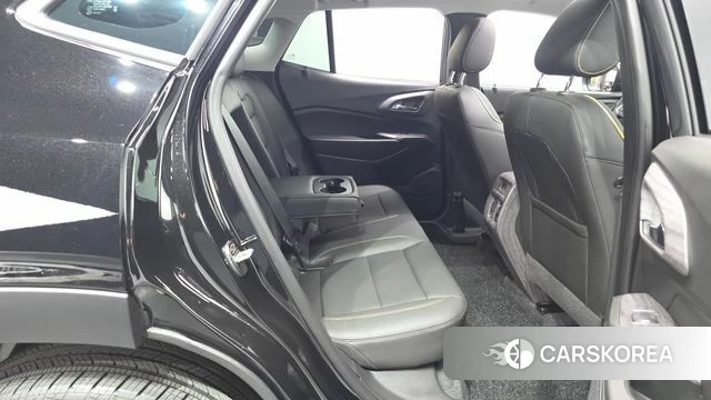 Chevrolet (GM Daewoo) Trax Crossover 2023 Черный из Кореи, фото 3