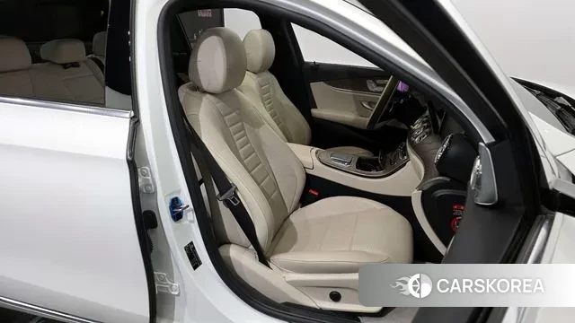 Mercedes-Benz E-Class W213 2021 Белый из Кореи, фото 3