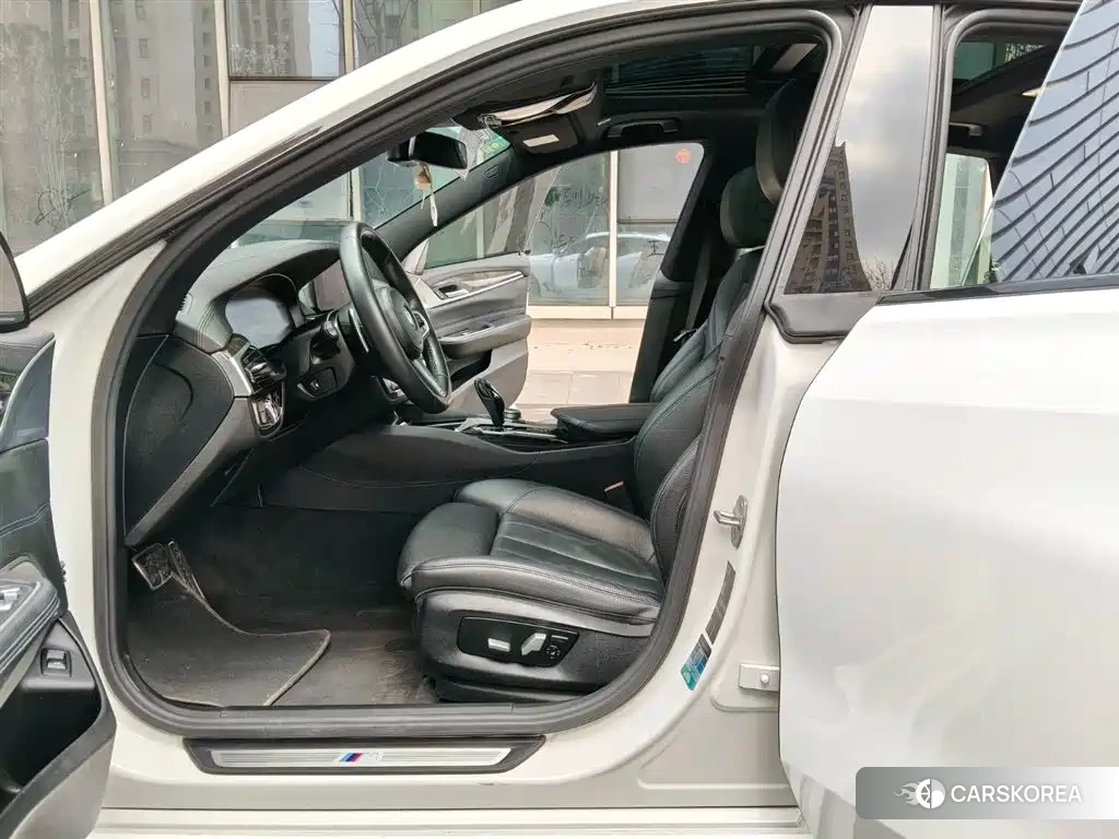 BMW 6 series GT 2020 Белый из Китая, фото 3
