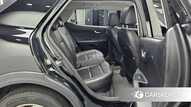 Kia Stonic 2018 Черный из Кореи, фото 3