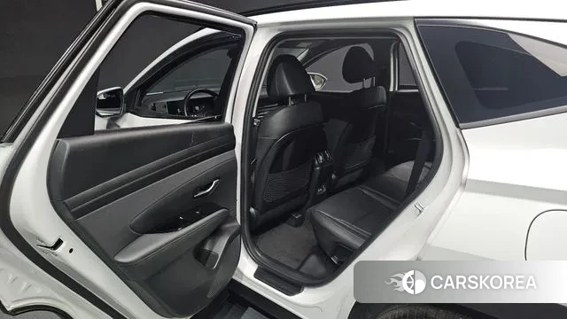 Hyundai The New Tucson (NX4) 2024 Белый из Кореи, фото 3