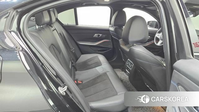 BMW 3 Series (G20) 2021 Черный из Кореи, фото 3