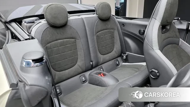 Mini Cooper S Convertible 2022 Жемчужный цвет из Кореи, фото 3