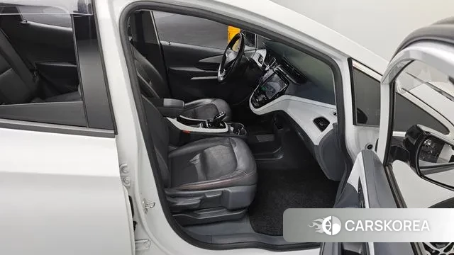 Chevrolet (GM Daewoo) Bolt EV 2019 Белый из Кореи, фото 3