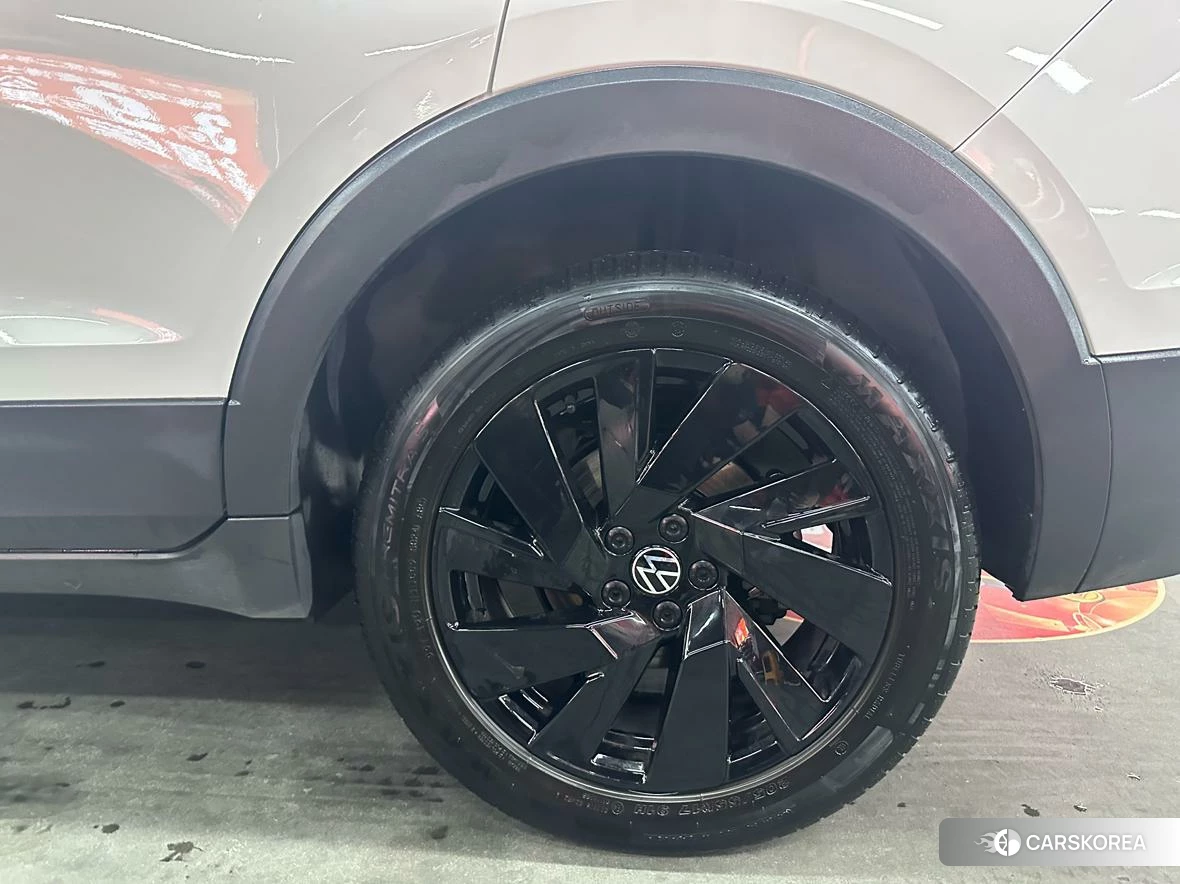 Volkswagen Tuyue 2024 Белый из Китая, фото 3
