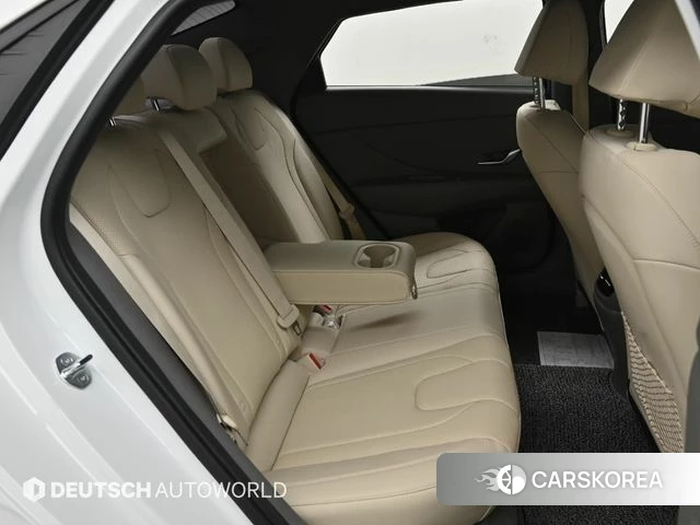 Hyundai Avante (CN7) 2023 Белый из Кореи, фото 3