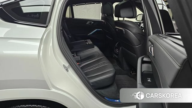 BMW X6 (G06) 2025 Белый из Кореи, фото 3