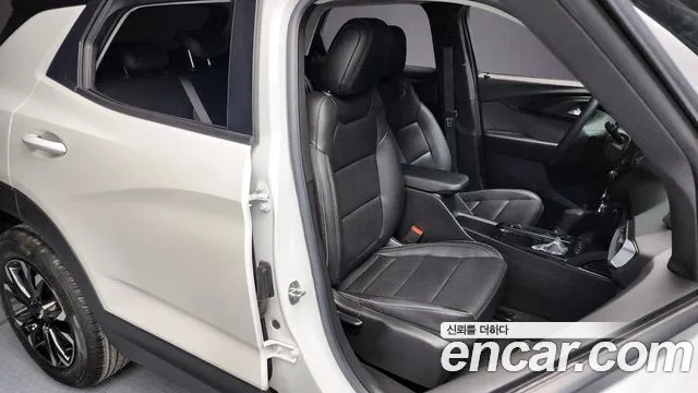 Chevrolet (GM Daewoo) Trailblazer 2022 Белый из Кореи, фото 3