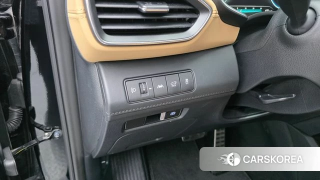 Hyundai The New Santa Fe 2023 Черный из Кореи, фото 3